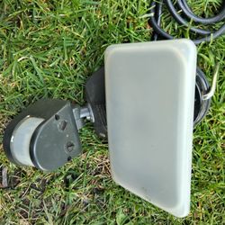 Plug In Motion Light