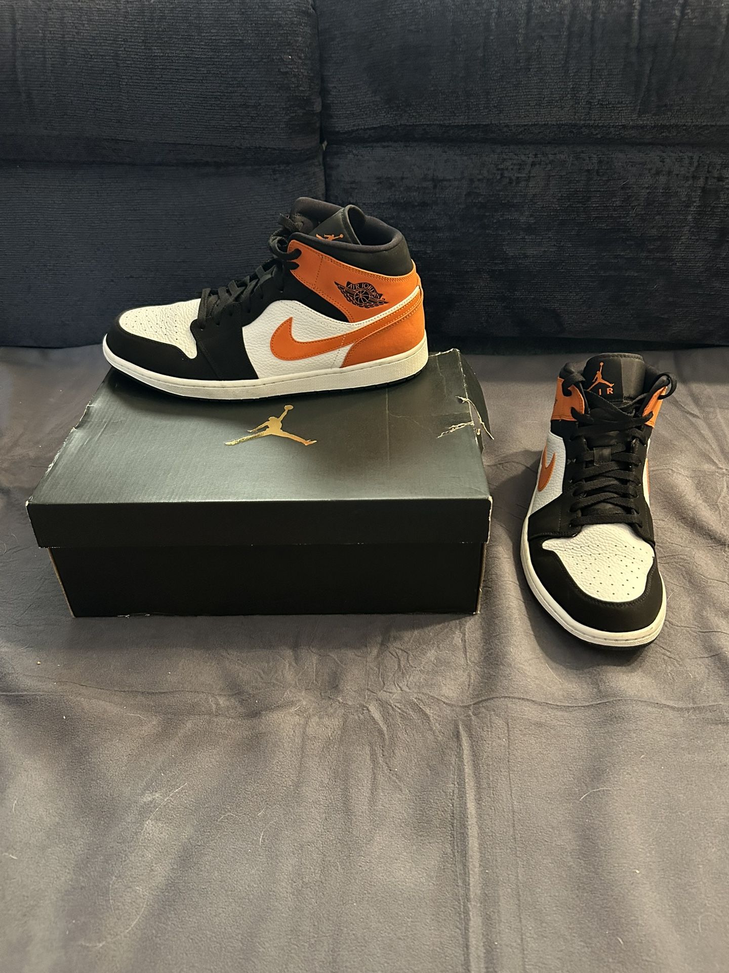 Nike Jordan 1 Mids Size 13