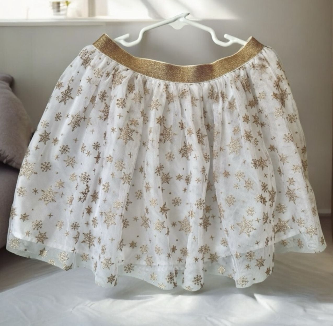 Girls Size SM 7-8 Sparkly Tutu Skirt LIKE NEW