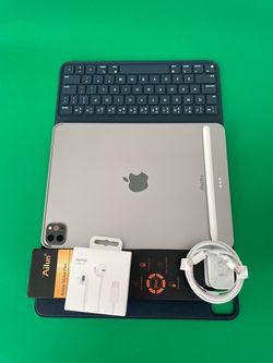 128GB Apple IPad Pro 11” 4th Generation (2022 Model / M2 chip ) with Keyboard, pen & Accessories (256gb /512GB)