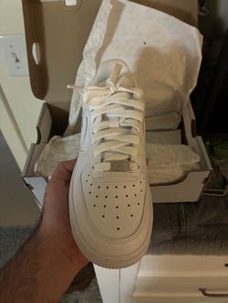 Air Force 1.       Women size 6