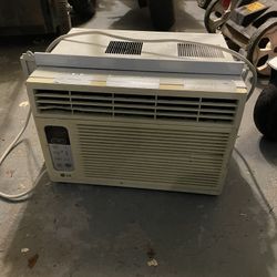 LG AC window unit
