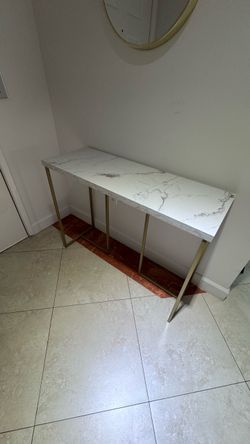 Entry hall table and mirror