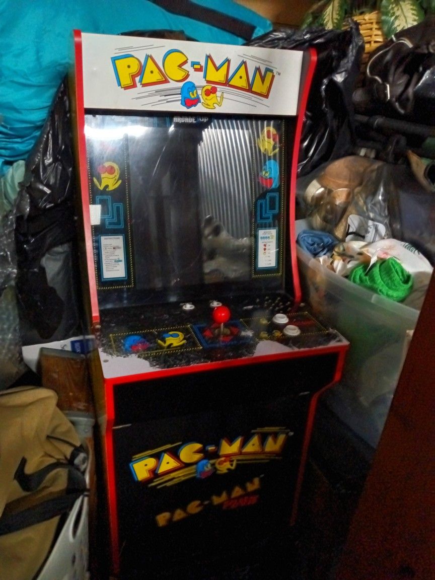 1up PacMan Arcade Game