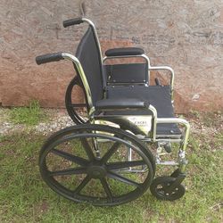 MEDLINE Medical Foldable Wheelchair ( Silla De Ruedas )