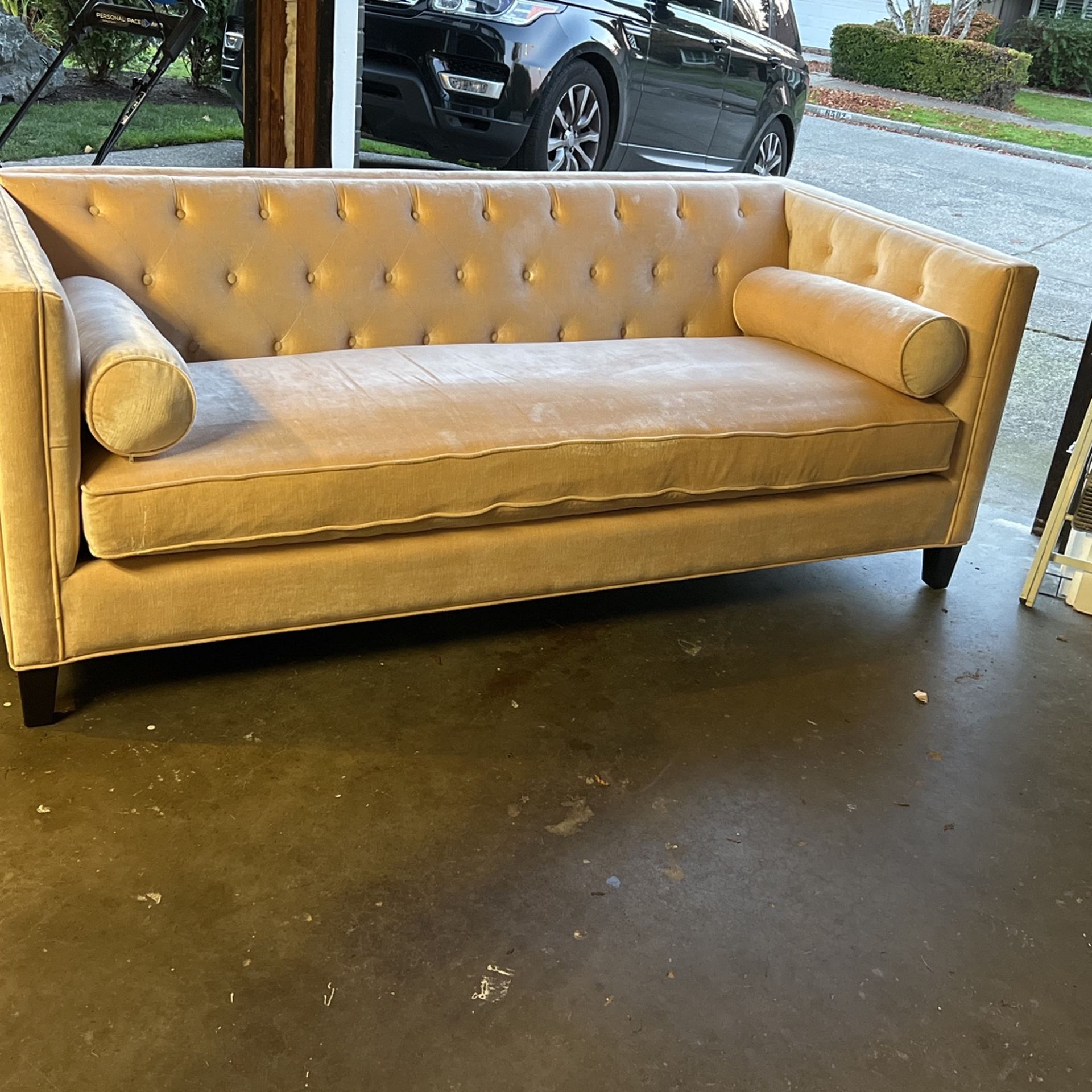 Velvet Sofa for Sale in Seattle, WA OfferUp