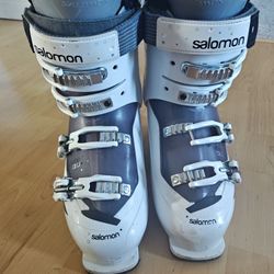 Ladies Salomon Ski Boots 