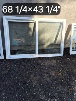 Window 68 1/4w×43 1/4L" Ventana!