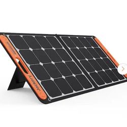 Jackery
SolarSaga 100-Watt Portable Solar Panel for Explorer 290/550/880/1000/1500 Power Station with built-in 2 USB Outputs