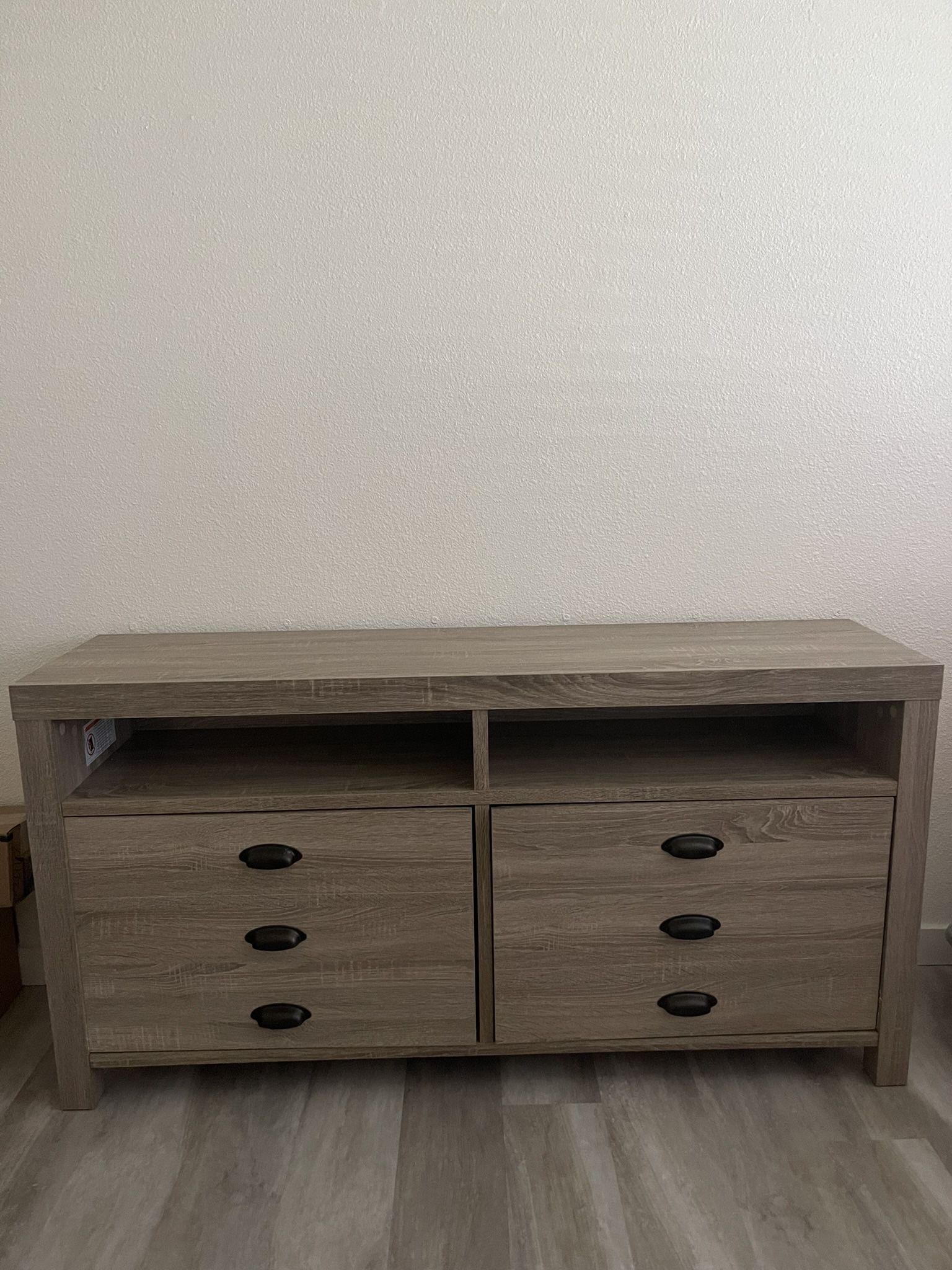 Like New Nice Tv Stand