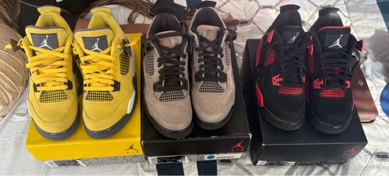 Jordan Air Jordan 4 Retro  7y  Sneakers 3-Pair Lot w/ Boxes