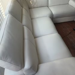 SECTIONAL RECLINER ELECTRIC ⚡ WHITE COLOR... DELIVERY SERVICE AVAILABLE 🚚⚡🚚