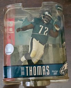 2007 McFarlane SportsPicks NFL Series 15 Philadelphia Eagles William Tra Thomas
