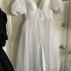 16W White Dress