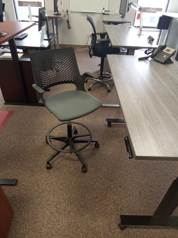 Konfurb Harmony Drafting Chair – Black or Light Grey | Buro Office Drafting Chair | Konfurb Harmony 