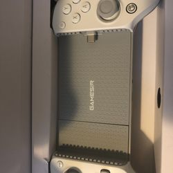 Game sir 68 plus mifi type C mobile controller