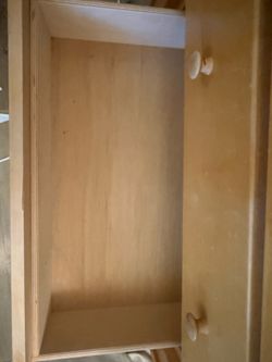 Free dresser