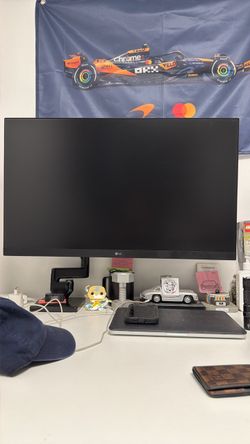 LG ultra gear monitor 32 inch monitor