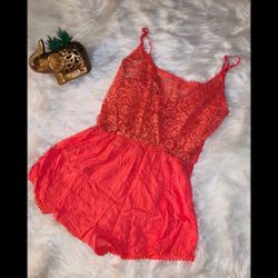 NWOT  Beautiful coral crochet lace boho romper  For Sale !!!