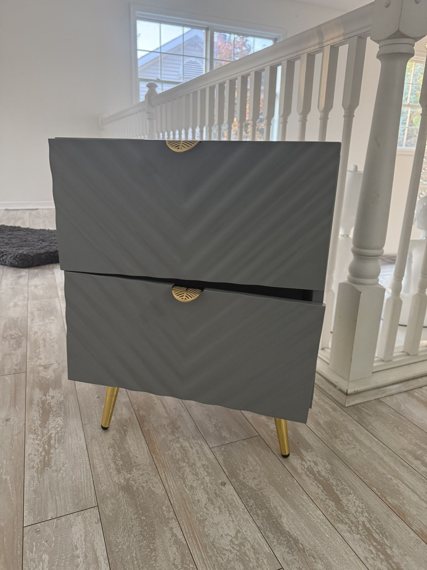 Gray lacquered nightstand