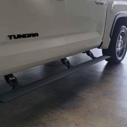 Rough Country Power Running Boards Side  Step for 2022 to 2026 Toyota Tundra