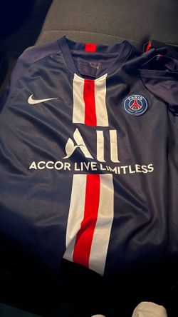 Nejmar JR Paris soccer jersey size M