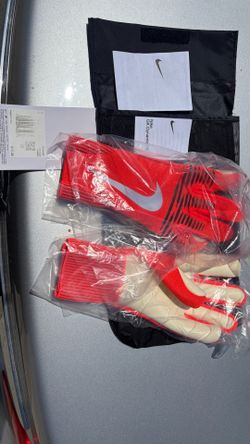 Nike GK gloves