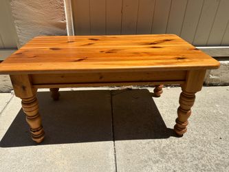 Solid pine coffee table. Made in Italy