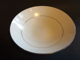Vegetable Bowl 9 3/8 Grace Concerto