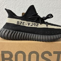 Adidas Yeezy Oreo Men’s Size 10