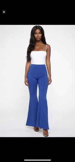 Fashion nova Flare pants xl