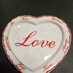Jewelry/Trinket Plate!! (Avon) (box Included)
