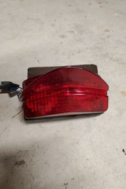 2002 CBR F4i tail light