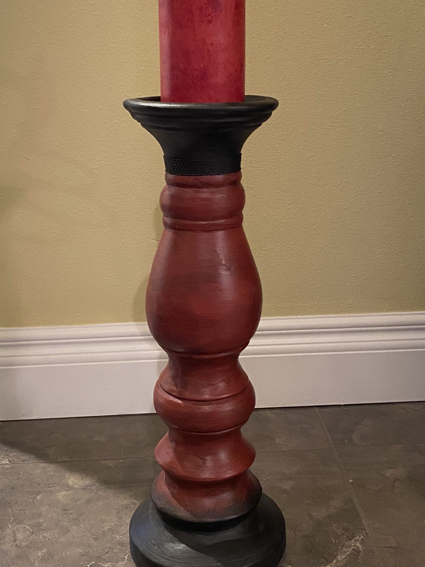 Candle Pillar