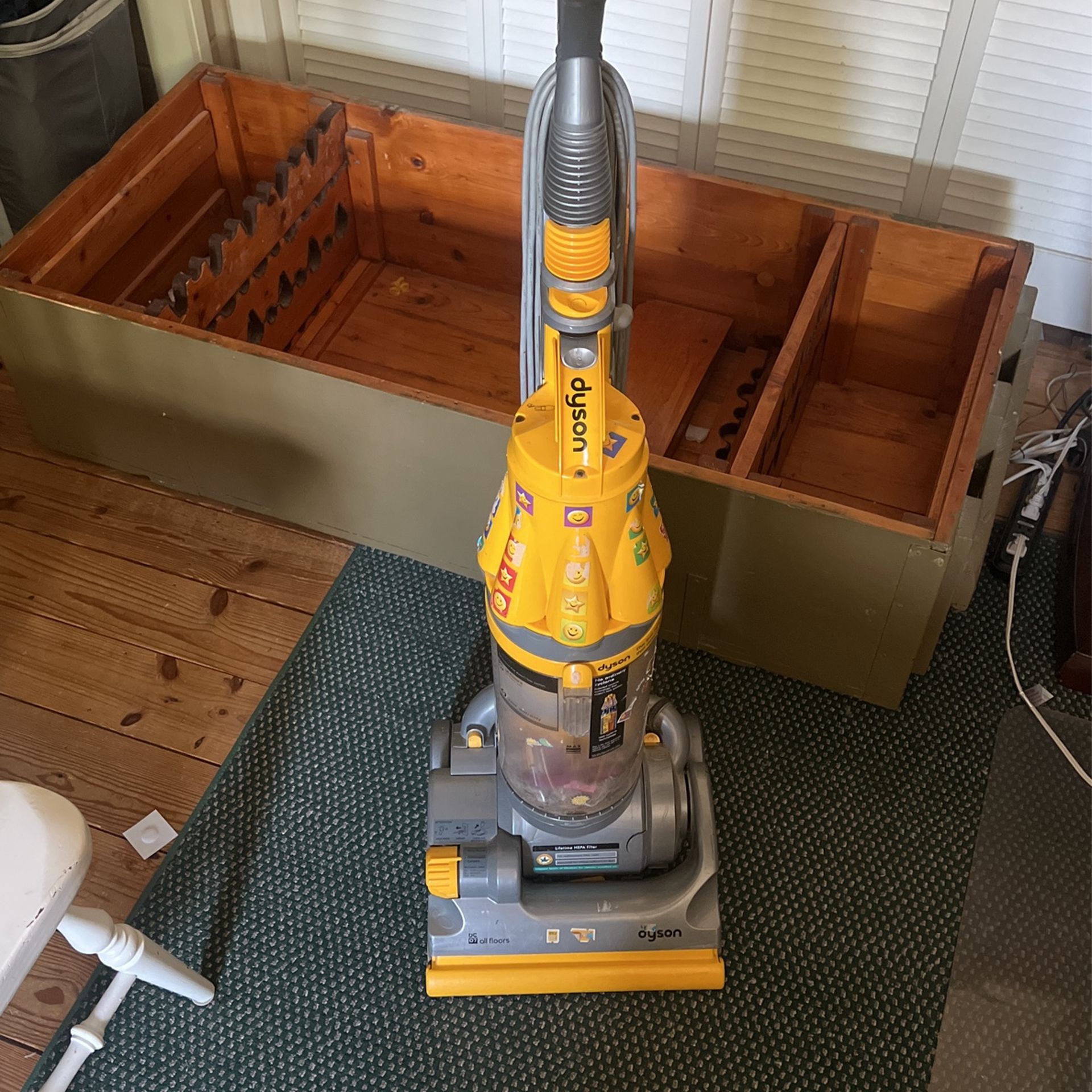 Dyson DC7 Vacuum
