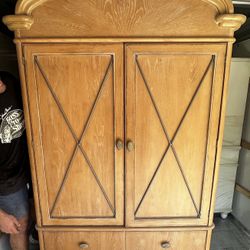Vintage Drexel Solid Wood China Cabinet / Hutch – 82” Tall