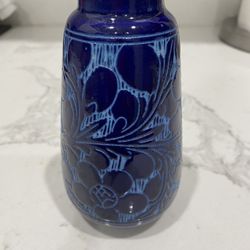 5.5”H Porcelain Blue Vase ( Trop & Decatur) See Description 