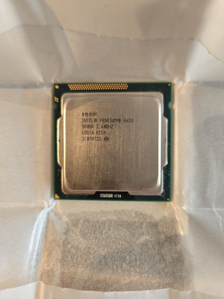 INTEL PENTIUM G620 *FREE*