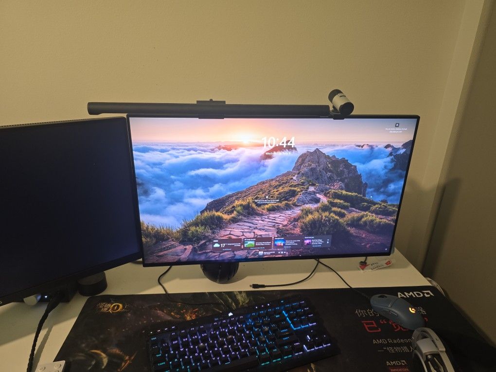 LG 27gn950-b 27 inch UHD 4k 144hz gsync gaming ips monitor