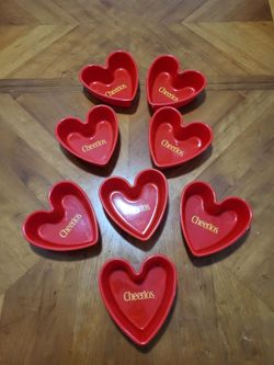 Cheerios Heart-Shaped Bowls Set of 7