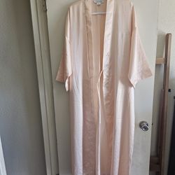Vintage Christian Dior intimate/sleepware Robe $60