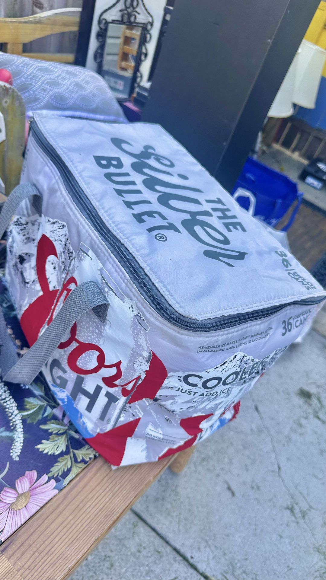 Coors Light “Silver Bullet” Cooler Bag – Holds 36 Cans! 🧊🍻