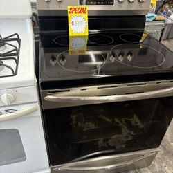 Frigidaire Stove Electric 