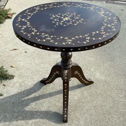 Used Side End Wine Table