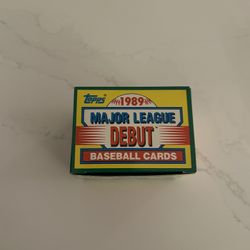1989 Topps Major League Debut Cards.      152 Card Set