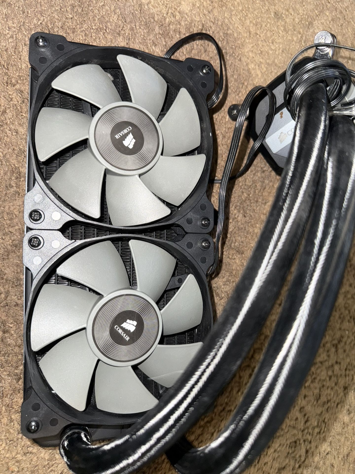 Corsair Hydro Series H100i V2 240mm Liquid Cooler