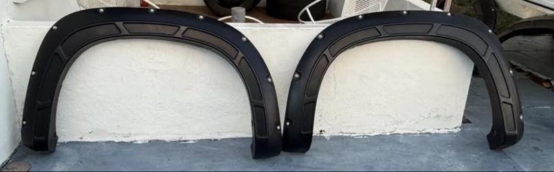 Pocket Style Fender Flares