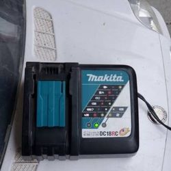 Makita 18v Rapid Charger 