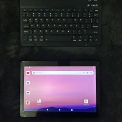 Tablet And Mini Keyboard 