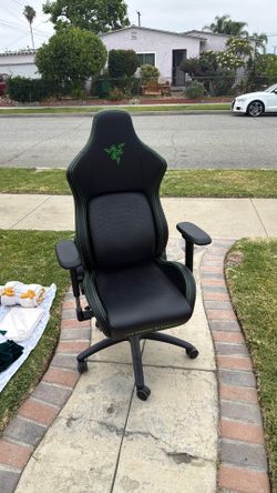 Razer gamer chair!!!!!